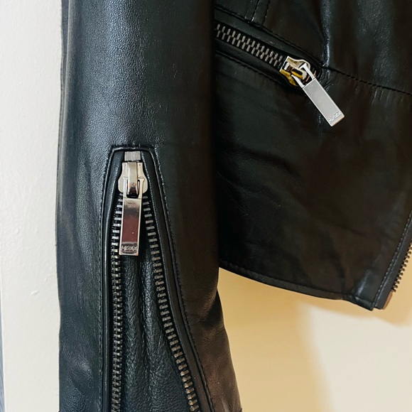 Mexx Genuine Leather Jacket US8. - Picture 5 of 7